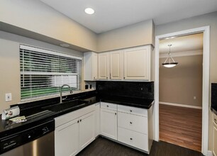 4558 Glenbury Ct S in Jacksonville, FL - Building Photo - Building Photo