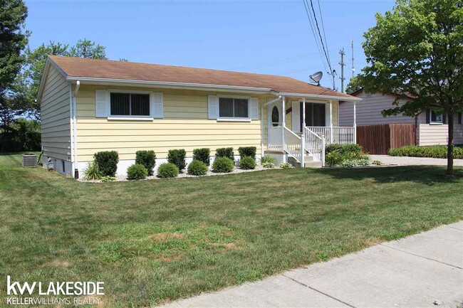 68895 Howard St in Richmond, MI - Building Photo - Building Photo