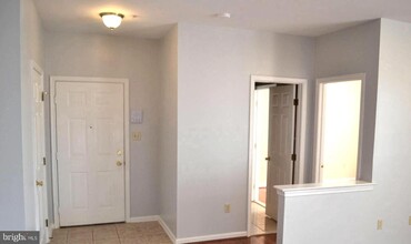 8202 Blue Heron Dr in Frederick, MD - Building Photo - Building Photo