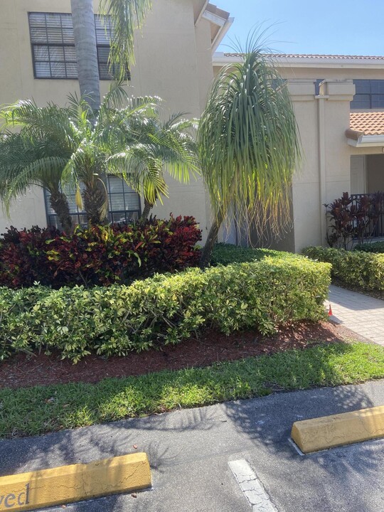 6682 Montego Bay Blvd in Boca Raton, FL - Building Photo