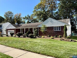 50 Concord St in New Milford, NJ - Building Photo - Building Photo