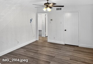 4524 Utah Ave in Dallas, TX - Building Photo - Building Photo