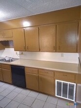 1015 Hall Ave in Killeen, TX - Foto de edificio - Building Photo