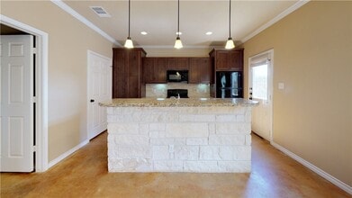 3412 Cullen Trail in College Station, TX - Building Photo - Building Photo