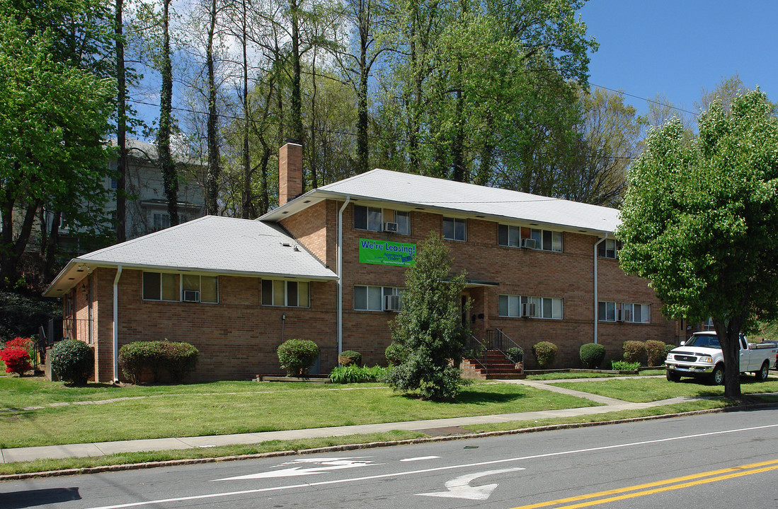 Wilma Apartments in Winston-Salem, NC - Foto de edificio