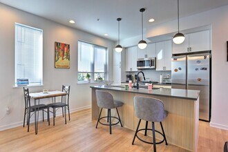 3101 W 47th Ave in Denver, CO - Foto de edificio - Building Photo