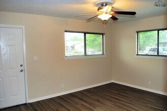 5105 Inlet Dr in Wichita Falls, TX - Building Photo - Building Photo