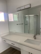 1401 Superior Ave-Unit -g in Newport Beach, CA - Building Photo - Building Photo