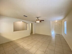 10757 Galaxia Park Dr NW in Albuquerque, NM - Foto de edificio - Building Photo