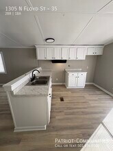 1305 N Floyd St in Jonesboro, AR - Building Photo - Building Photo