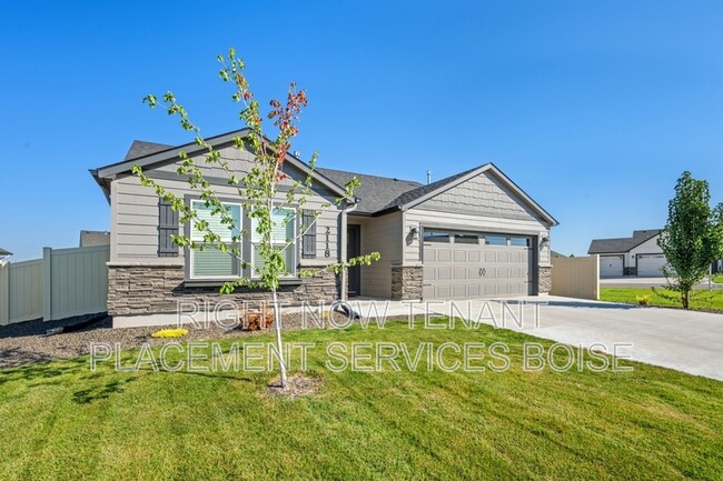 2118 E Pilsner St in Kuna, ID - Building Photo - Building Photo