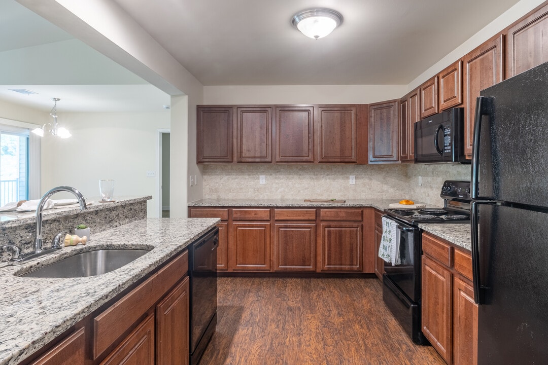 Reserve at Paxton Creek in Harrisburg, PA - Building Photo