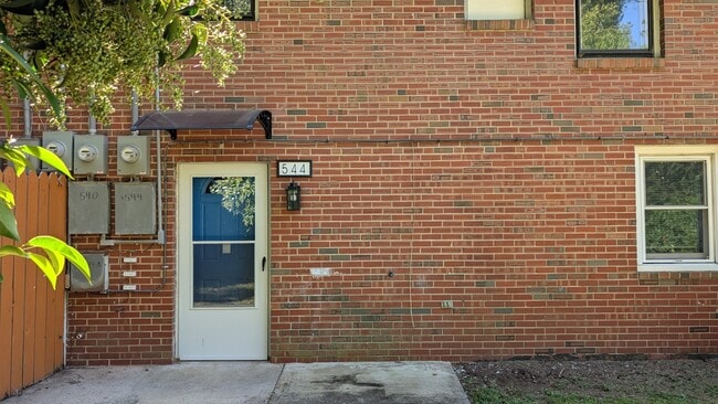 538 Green St-Unit -544 in Durham, NC - Building Photo - Building Photo