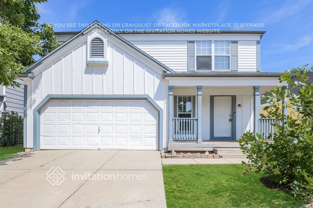 5703 E 121st Pl in Brighton, CO - Building Photo