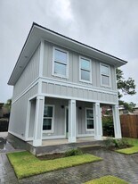 101 E 22nd Ave in Gulf Shores, AL - Building Photo