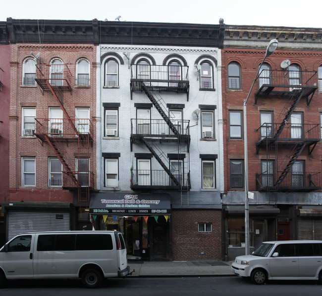 163 Park Ave in Brooklyn, NY - Foto de edificio - Building Photo