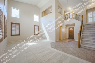 3854 E Parkview Dr in Gilbert, AZ - Foto de edificio - Building Photo