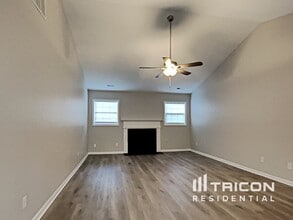 125 Gingercake Ct in Fayetteville, GA - Building Photo - Building Photo