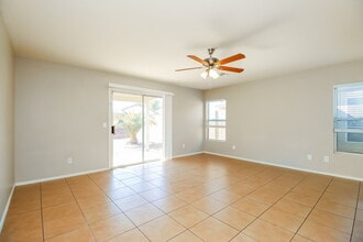12613 W Bloomfield Rd in El Mirage, AZ - Building Photo - Building Photo