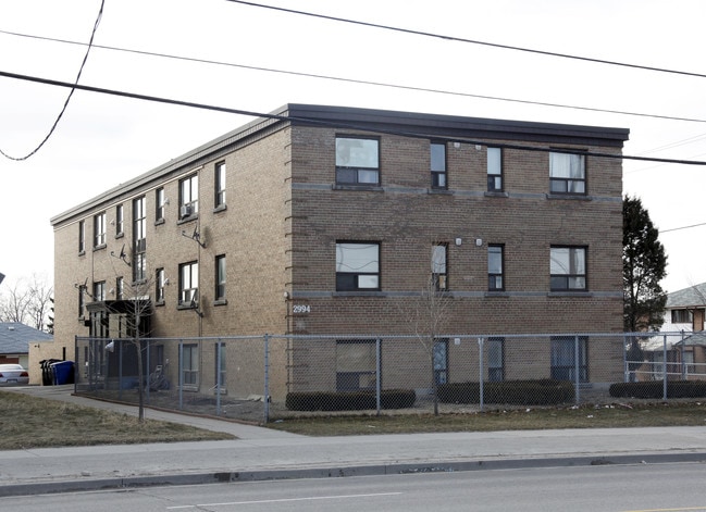 2990-2994 Keele St in Toronto, ON - Building Photo - Building Photo