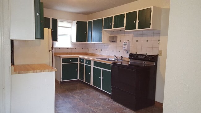 property at 460 D St