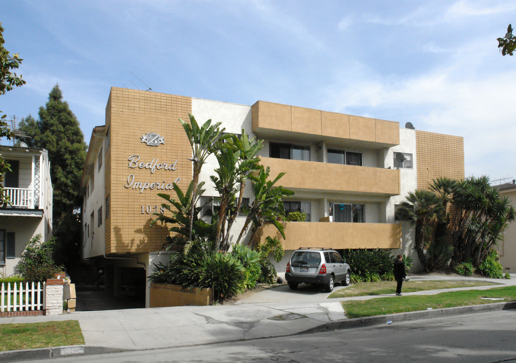 Bedford Imperial in Los Angeles, CA - Building Photo