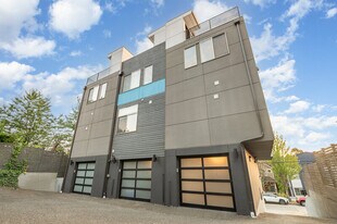 206 22nd Ave in Seattle, WA - Building Photo