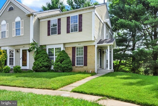 property at 818 Brickston Rd