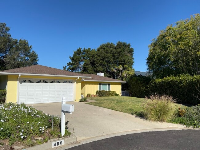 486 Vaquero Ln in Santa Barbara, CA - Building Photo - Building Photo