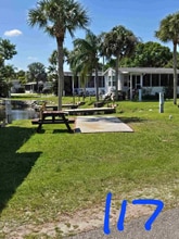 1073 Old Lakeport Rd NW in Moore Haven, FL - Building Photo - Building Photo