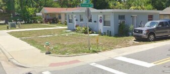 706 Orange Ave, Unit 1 in Daytona Beach, FL - Building Photo