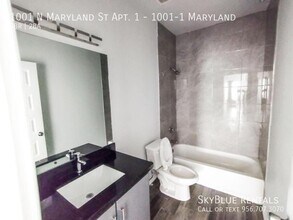 1001 N Maryland St in Alton, TX - Building Photo - Building Photo