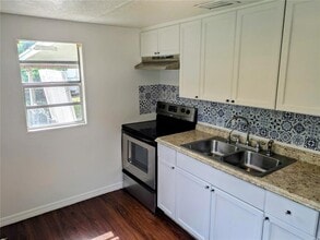 721 Pitt St in Clermont, FL - Building Photo - Building Photo