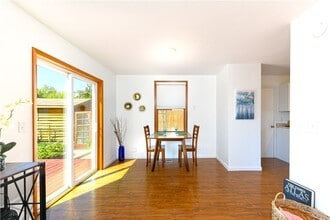 2403 13th St in Anacortes, WA - Building Photo - Building Photo
