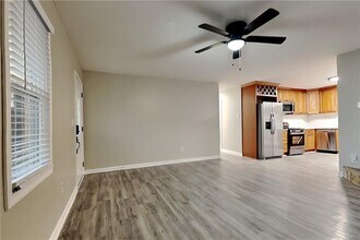 2513 Mistletoe Ln SW in Snellville, GA - Building Photo - Building Photo