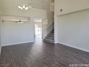 6050 Highland Gardens Dr in North Las Vegas, NV - Building Photo - Building Photo