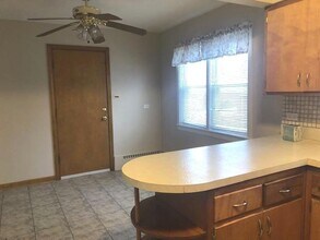 6100 S Kenneth Ave in Chicago, IL - Building Photo - Building Photo