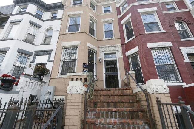 property at 10 Rhode Island Ave NW