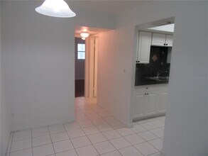 5916 5th Ave N in St. Petersburg, FL - Building Photo - Building Photo
