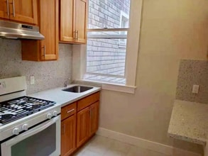 1345 Sacramento St in San Francisco, CA - Foto de edificio - Building Photo