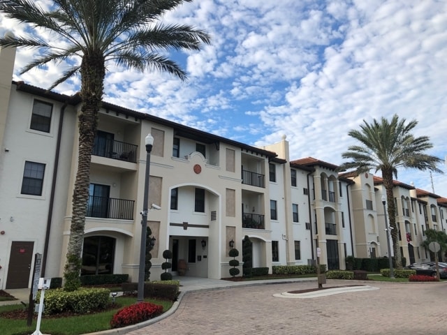 5550 E Michigan St Unit 3321 in Orlando, FL - Building Photo - Building Photo