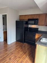 622 Yale Blvd in St. Charles, MO - Building Photo - Building Photo