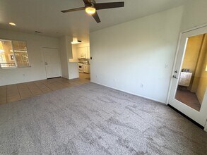 18350 Malden St in Northridge, CA - Building Photo - Building Photo