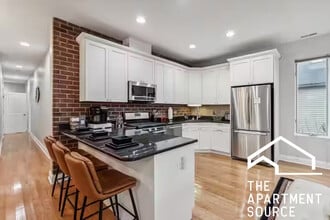 3935 S Wells St, Unit 1 in Chicago, IL - Building Photo - Building Photo