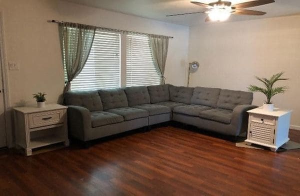 8860 La Riviera Drive-Unit C in Sacramento, CA - Building Photo - Building Photo