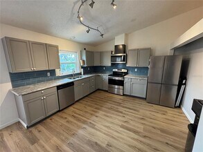 1172 Kenisco Rd in Venice, FL - Building Photo - Building Photo