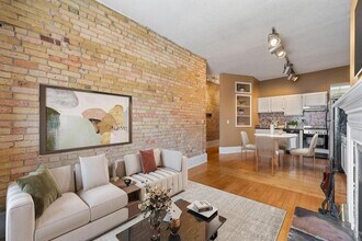 609 S 9th St in Minneapolis, MN - Building Photo - Building Photo