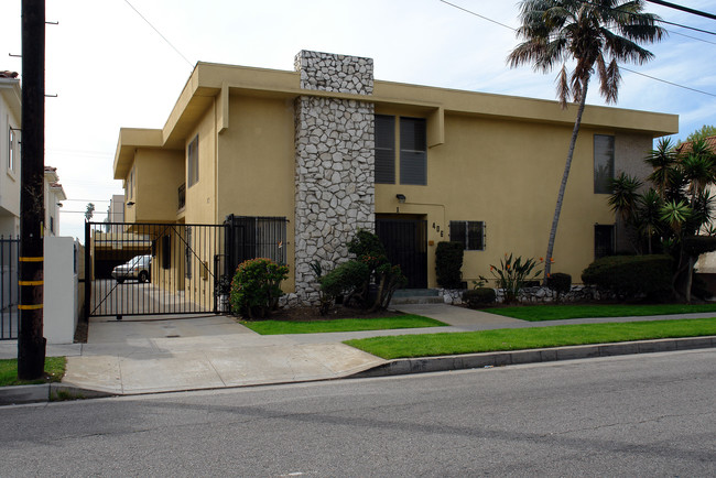 406 E Hardy St in Inglewood, CA - Foto de edificio - Building Photo