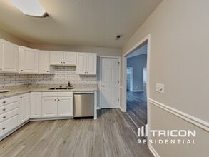 1036 Glyn Water Ln in High Point, NC - Building Photo - Building Photo