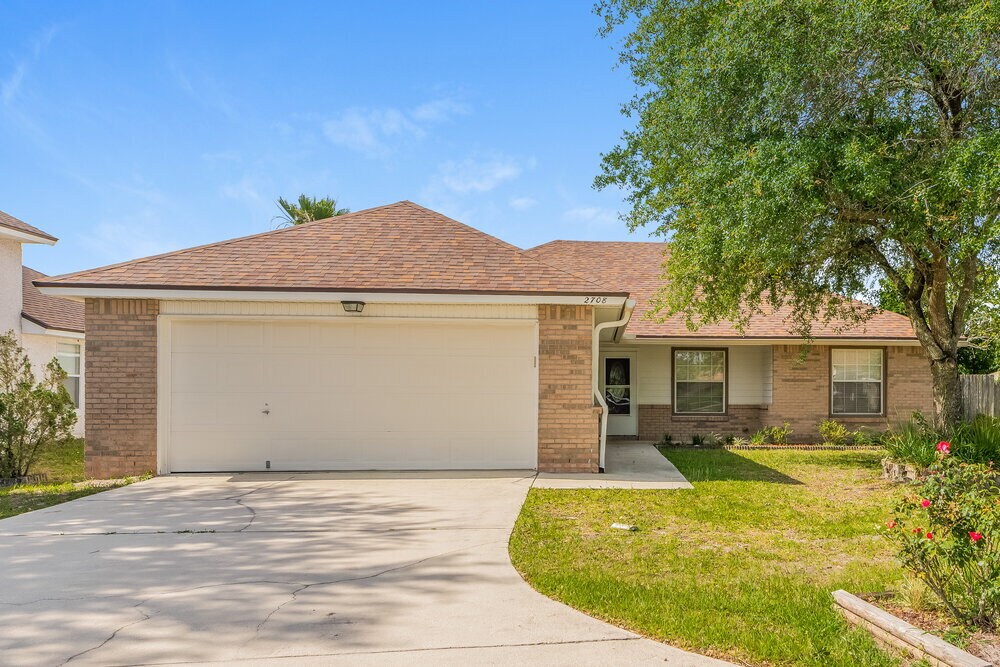 2708 Salina Ct in Green Cove Springs, FL - Foto de edificio